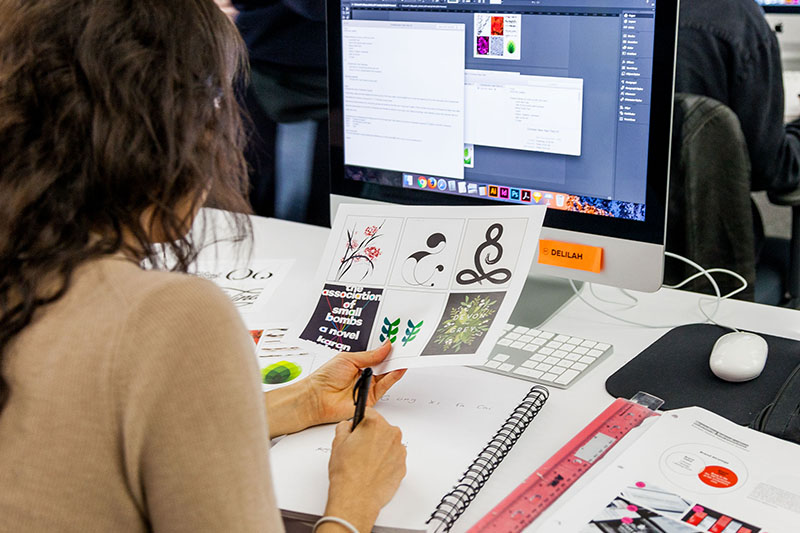 خدمات طراحی گرافیک در شیراز